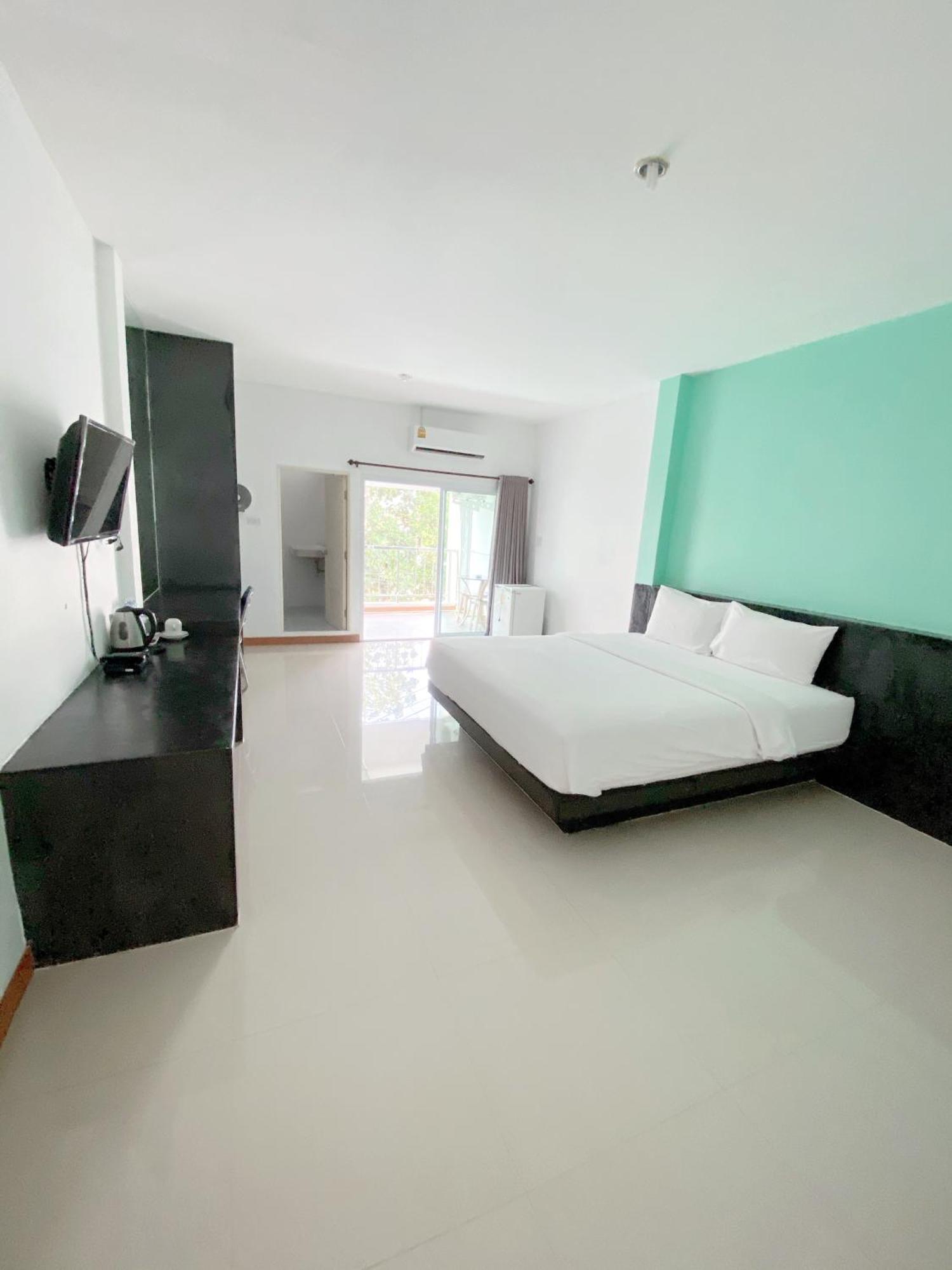 Tanatnan Hotel Ρανόνγκ Εξωτερικό φωτογραφία